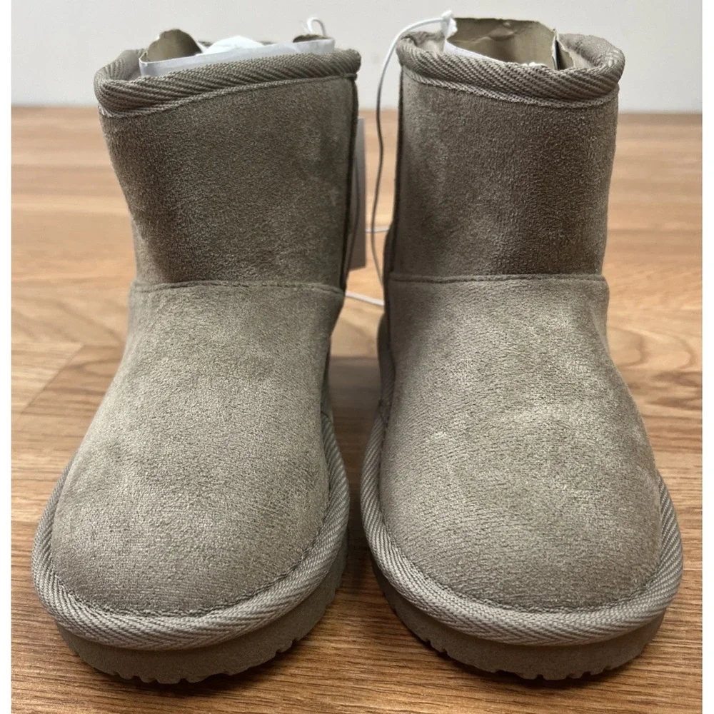 The Children's Place Faux Suede Faux Fur Boots Booties Taupe Toddler Girl 10 NEW